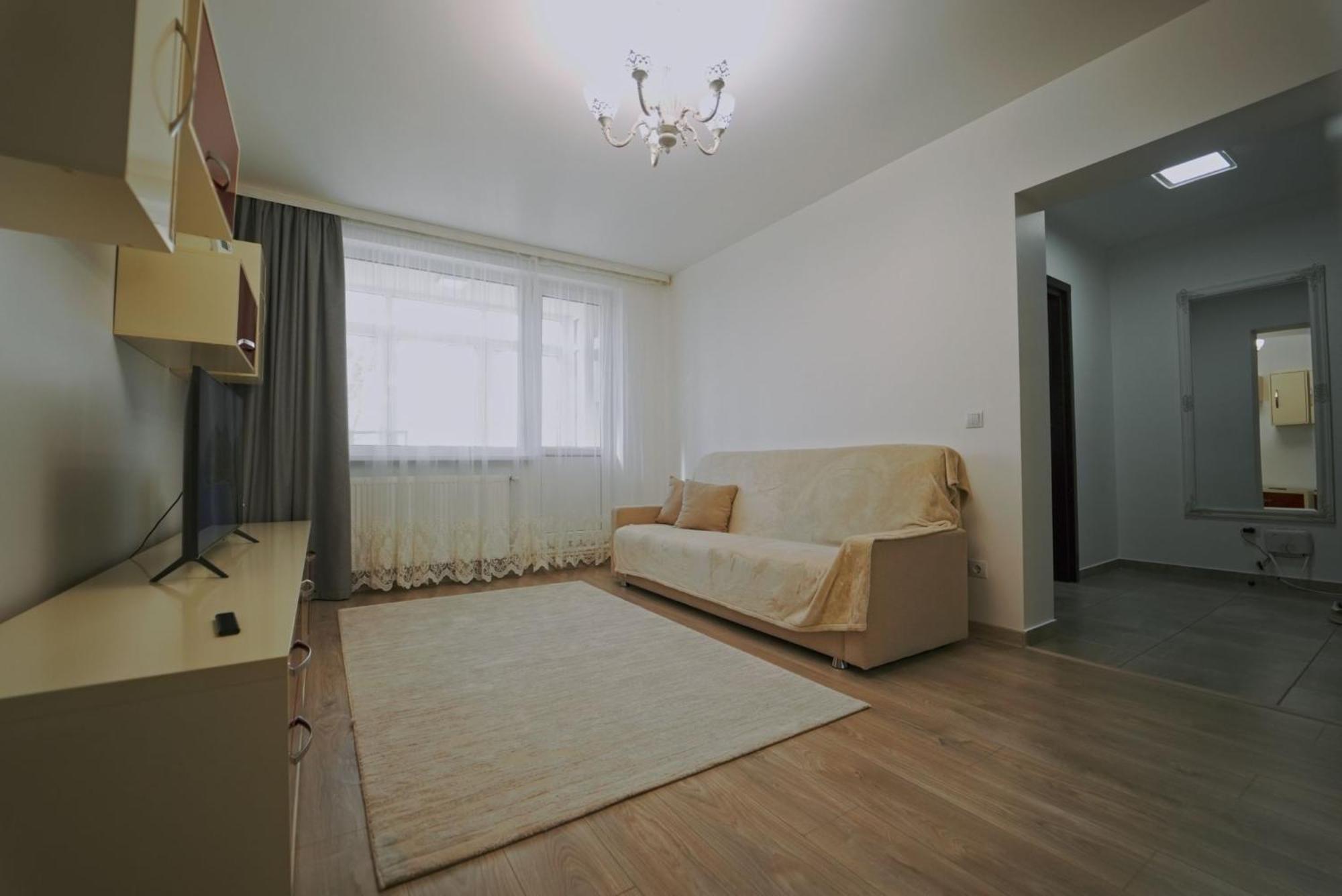 Luxury Apartament Ultracentral Of Suceava Esplanada 外观 照片
